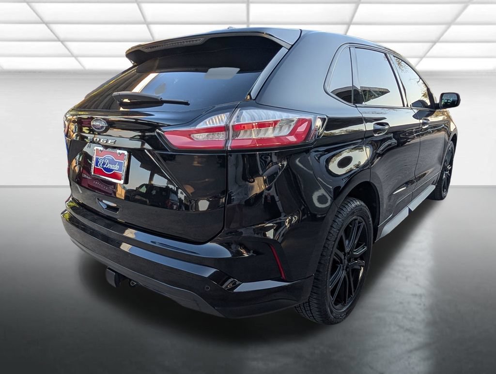 Used 2022 Ford Edge ST-Line w/ Class II Trailer Tow Package AWD/4WD image 30
