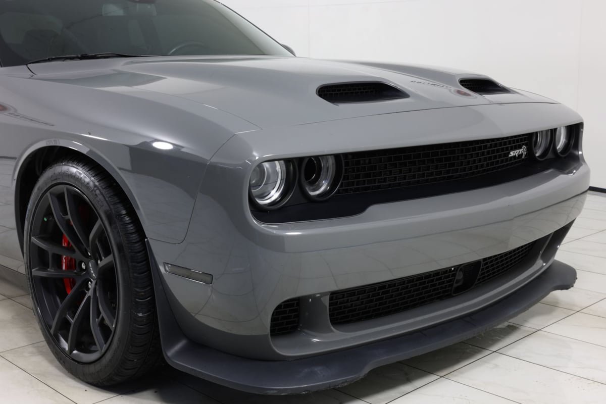 Used 2023 Dodge Challenger SRT Hellcat w/ Driver Convenience Group RWD image 37