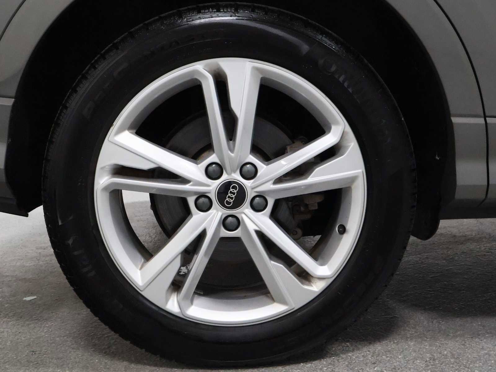 Used 2023 Audi Q3 2.0T Premium Plus w/ Premium Plus Package AWD/4WD image 36
