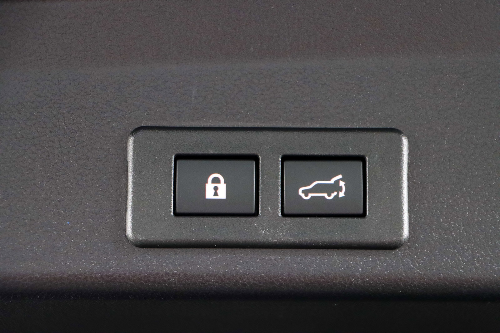 Used 2022 Subaru Ascent Onyx Edition image 32