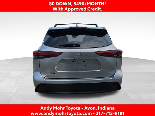 Used 2020 Toyota Highlander XLE image 6