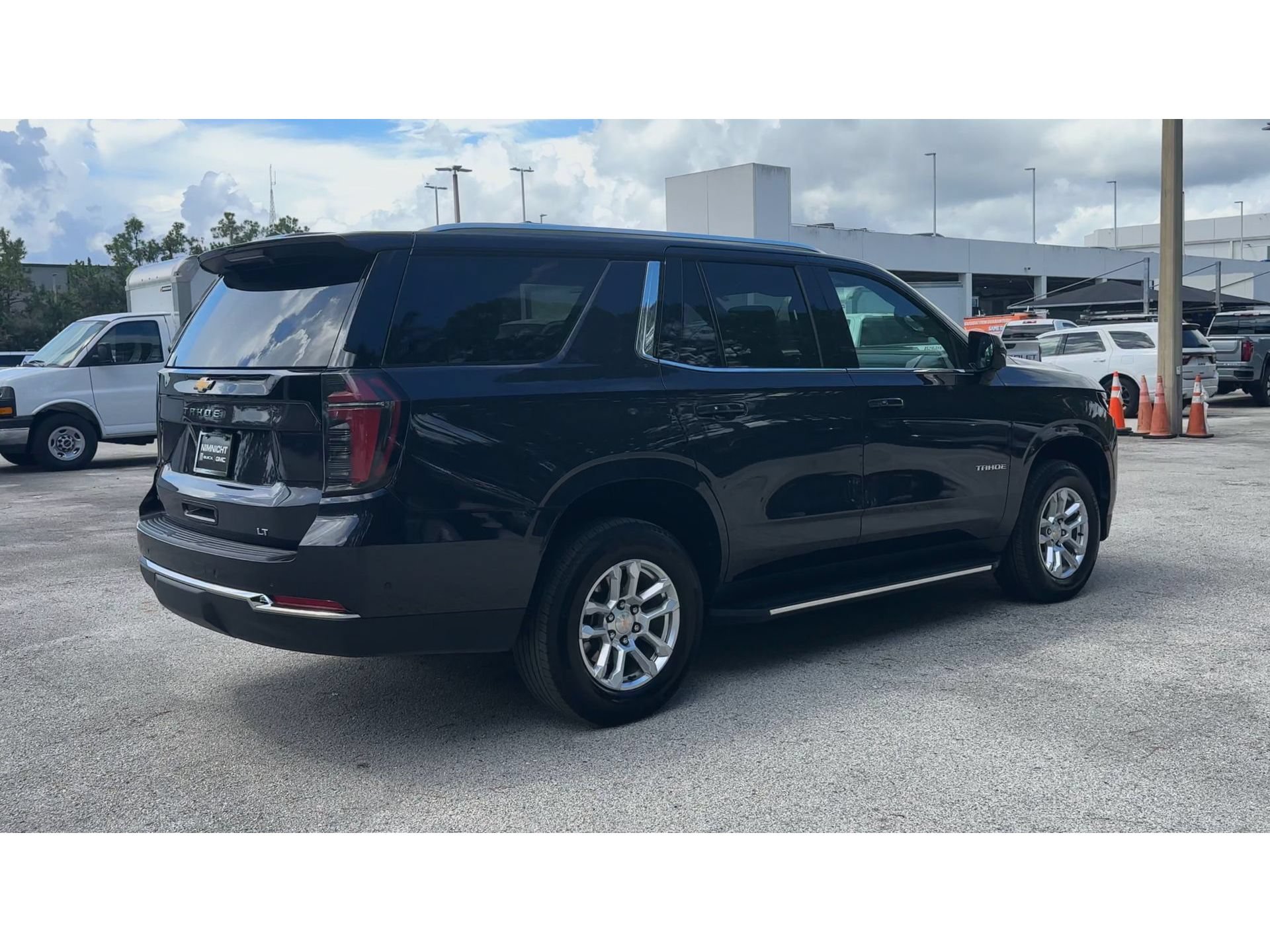 Certified 2025 Chevrolet Tahoe LT RWD image 8