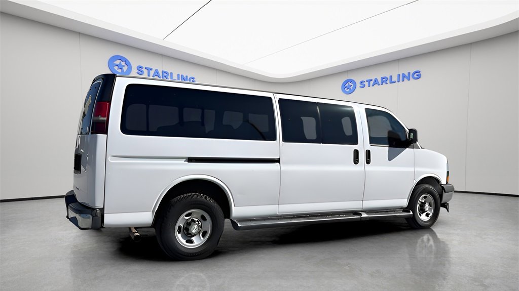 Used 2019 Chevrolet Express 3500 LT w/ LT Preferred Equipment Group image 10