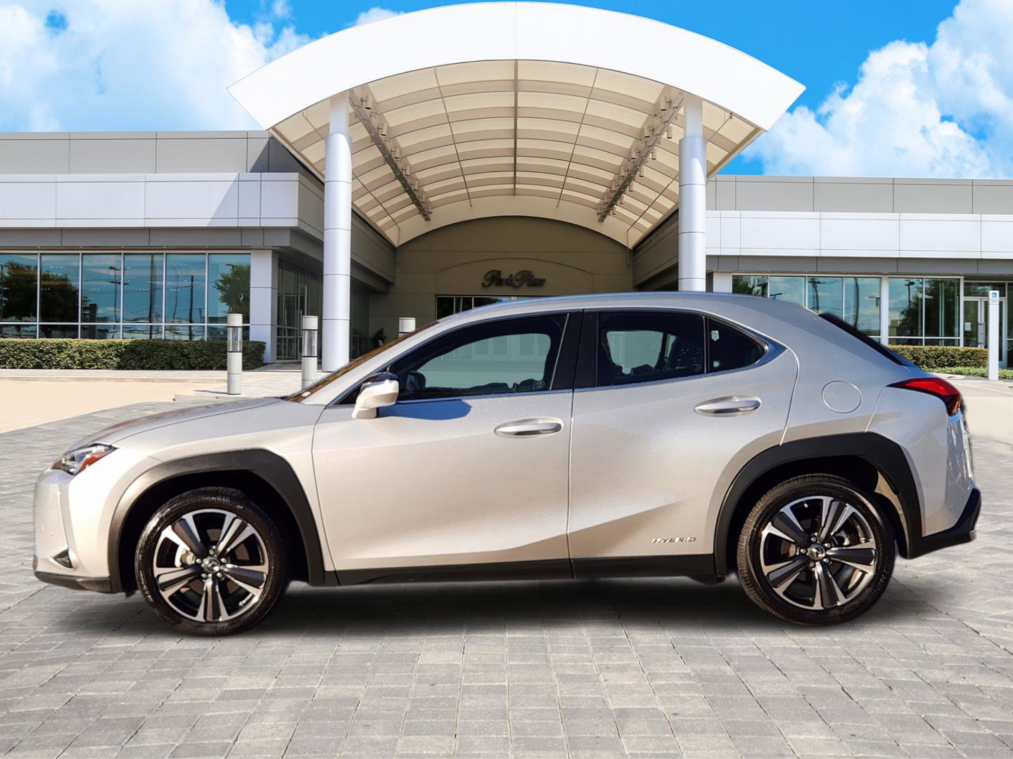 Used 2019 Lexus UX 250h image 3
