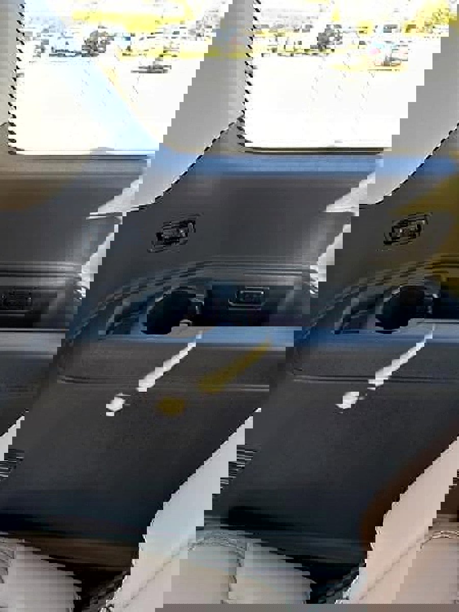 New 2025 Ford Expedition Active image 36