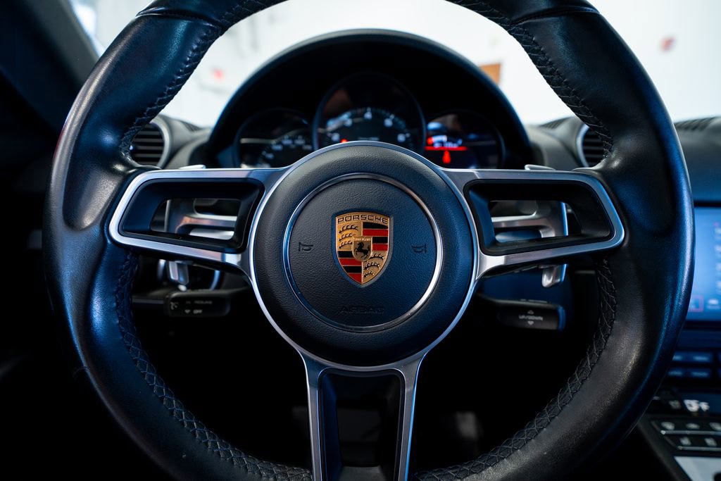 Used 2019 Porsche 718 Cayman RWD image 31
