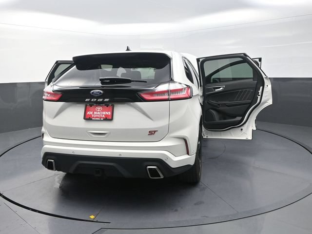 Used 2023 Ford Edge ST w/ Equipment Group 401A AWD/4WD image 48