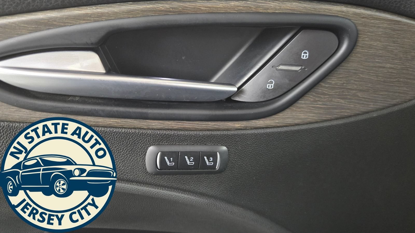 Used 2018 Alfa Romeo Stelvio Ti AWD/4WD image 26