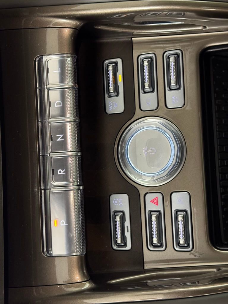 New 2024 Lincoln Nautilus Black Label w/ Jet Appearance Package (87T) image 37