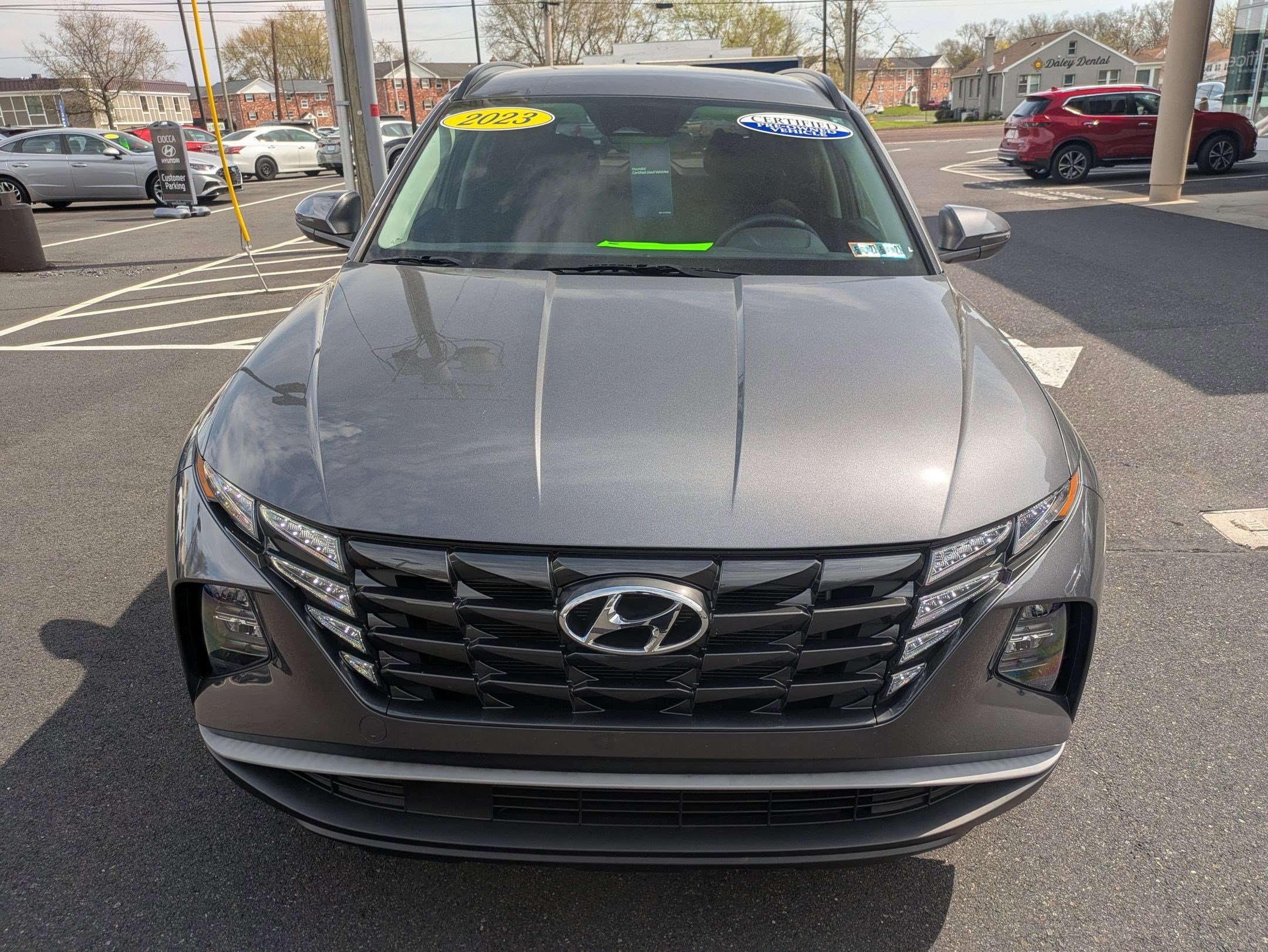 Certified 2023 Hyundai Tucson SEL AWD/4WD image 2