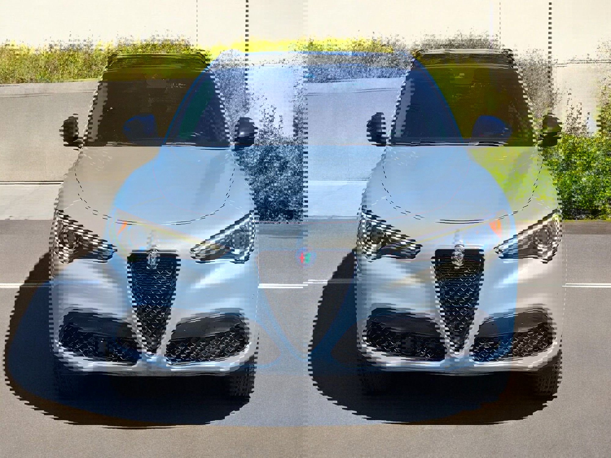 Used 2021 Alfa Romeo Stelvio Sprint w/ Nero Edizione image 3