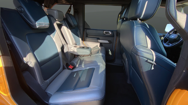 Used 2021 Ford Bronco Outer Banks AWD/4WD image 25