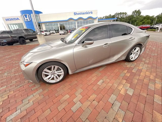 Used 2021 Lexus IS 300 w/ Accessory Package RWD image 15