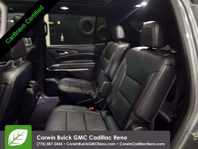 Certified 2025 Chevrolet Traverse Z71 w/ Driver Confidence Package AWD/4WD image 16