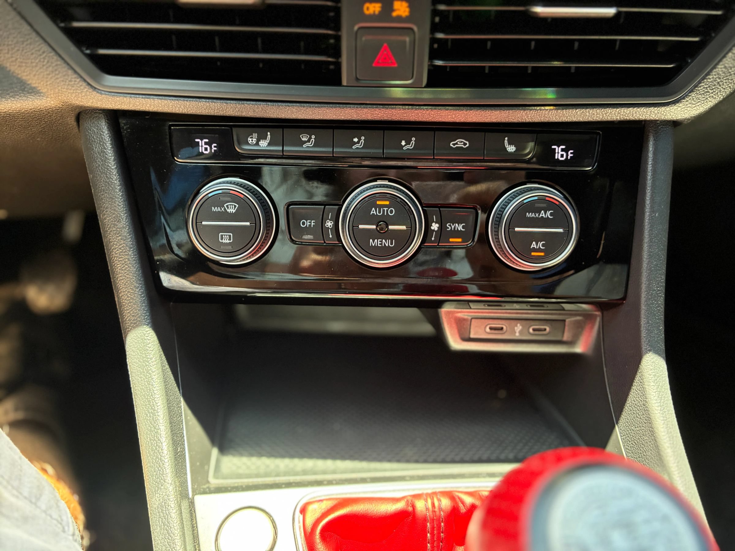 Used 2020 Volkswagen Jetta R-Line w/ R-Line Cold Weather Package FWD image 55