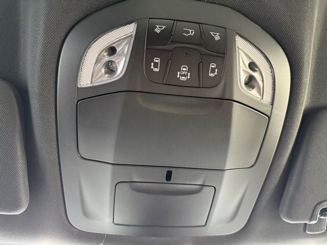 New 2026 Chrysler Pacifica Select FWD image 19