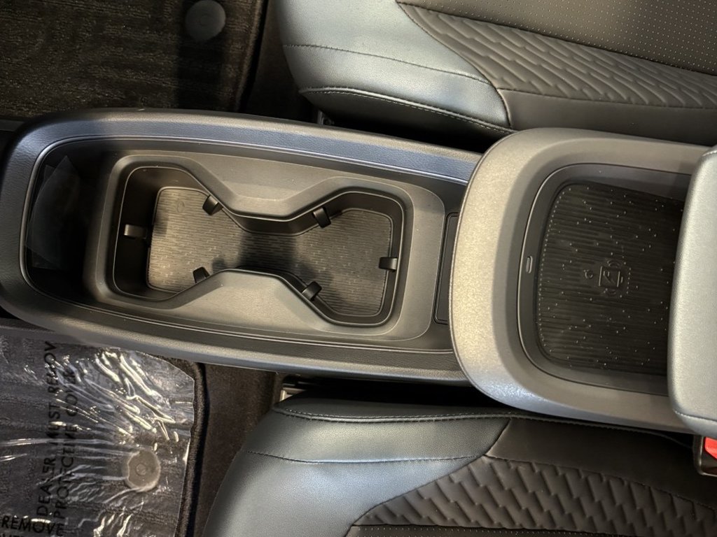 New 2026 Nissan Leaf Platinum+ w/ Cargo Package (Platinum+) FWD image 18