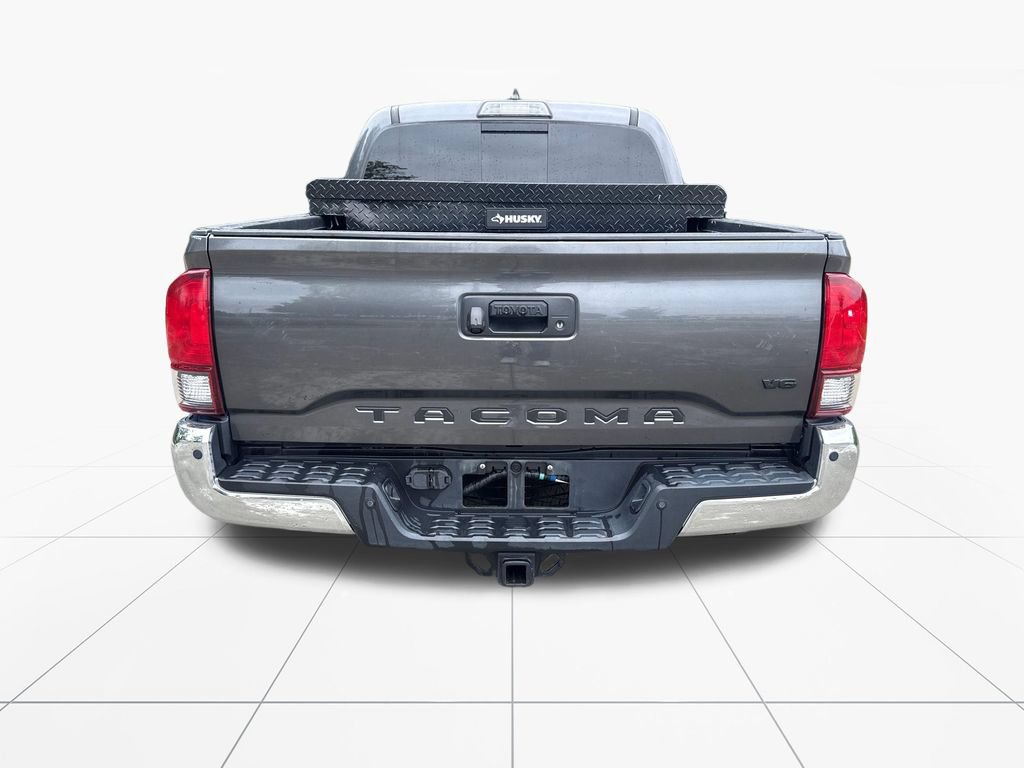 Used 2019 Toyota Tacoma SR5 RWD image 7
