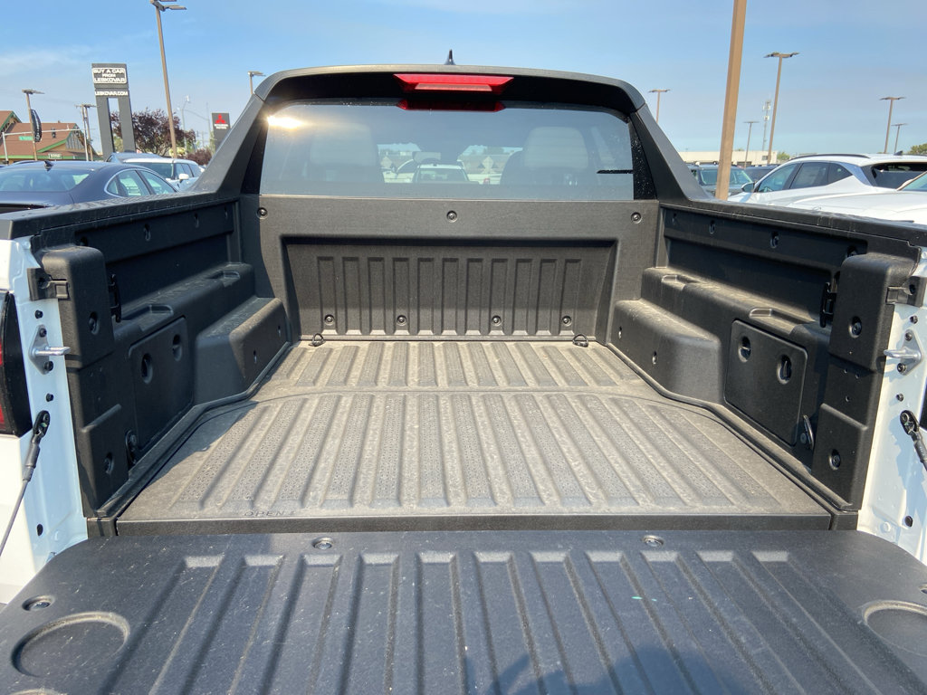 Certified 2025 Hyundai Santa Cruz SEL AWD/4WD image 6