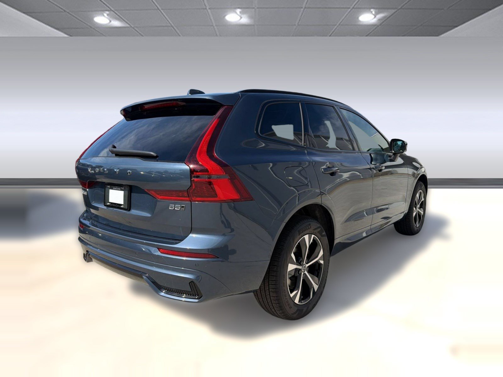 New 2026 Volvo XC60 B5 Core w/ Climate Package AWD/4WD image 9