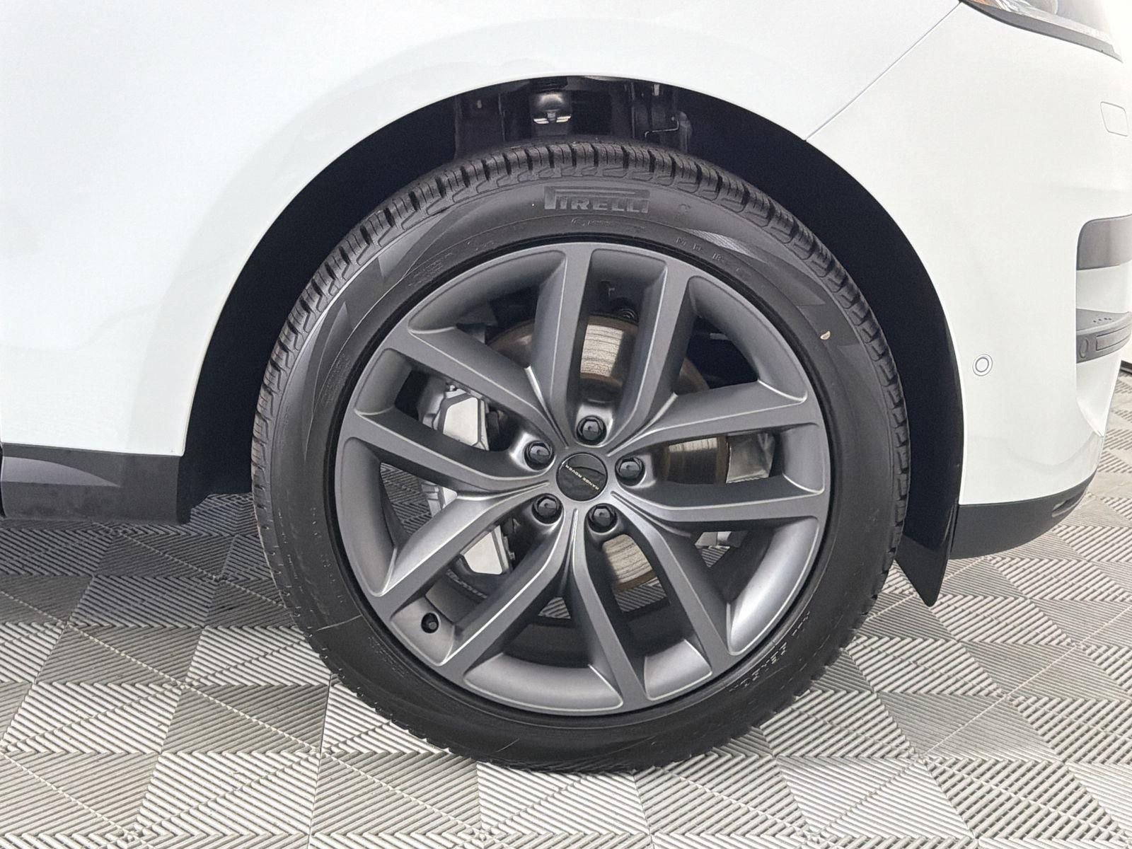 New 2026 Land Rover Range Rover Sport SE image 36