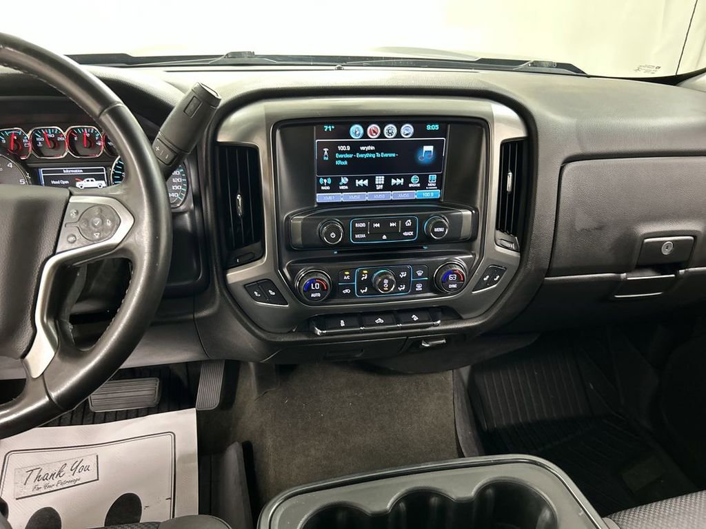 Used 2017 Chevrolet Silverado 1500 LT w/ All Star Edition AWD/4WD image 18