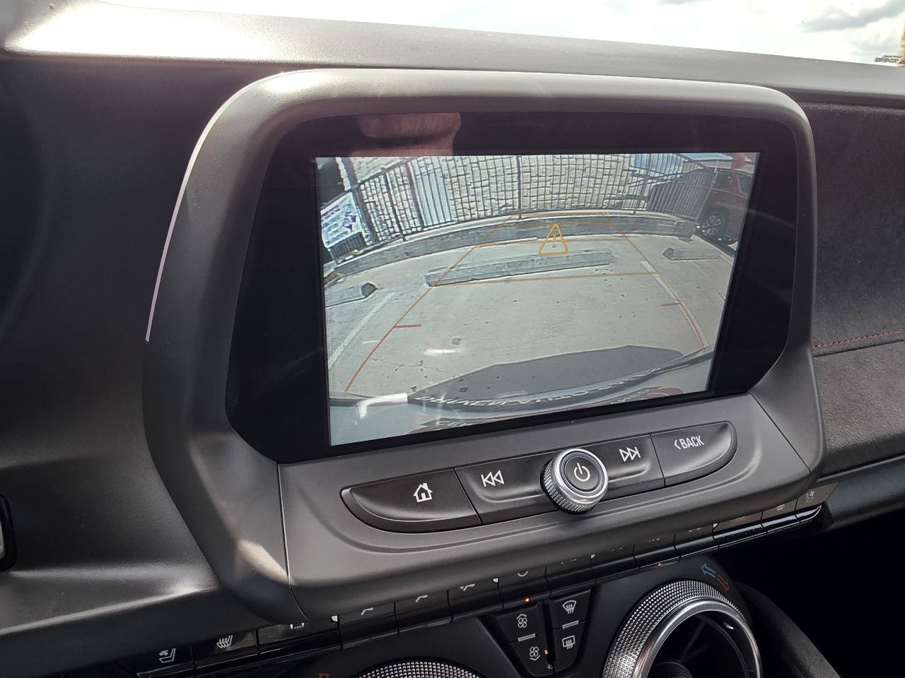 Used 2018 Chevrolet Camaro ZL1 RWD image 14
