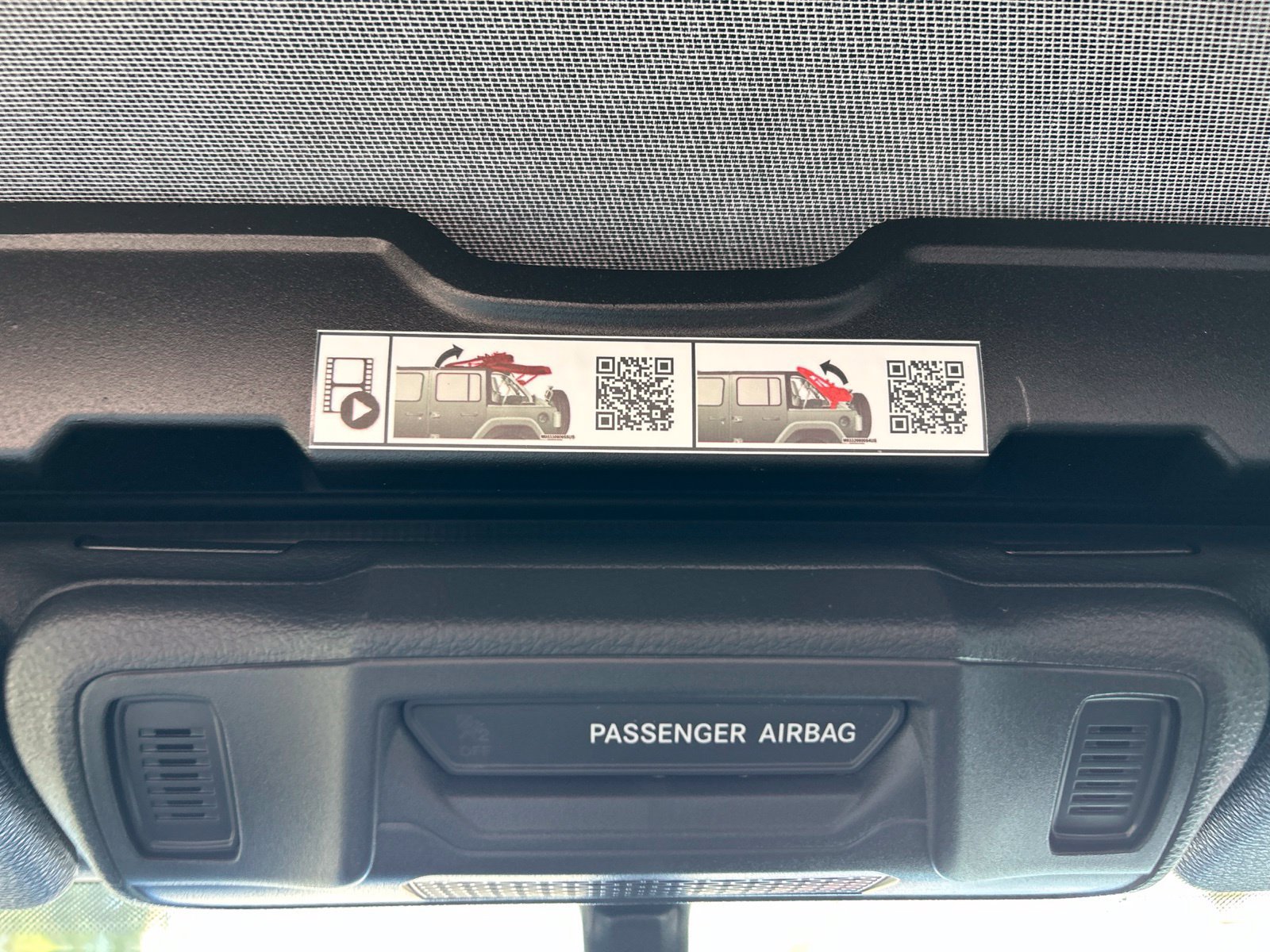 New 2027 Jeep Wrangler Sport AWD/4WD image 30