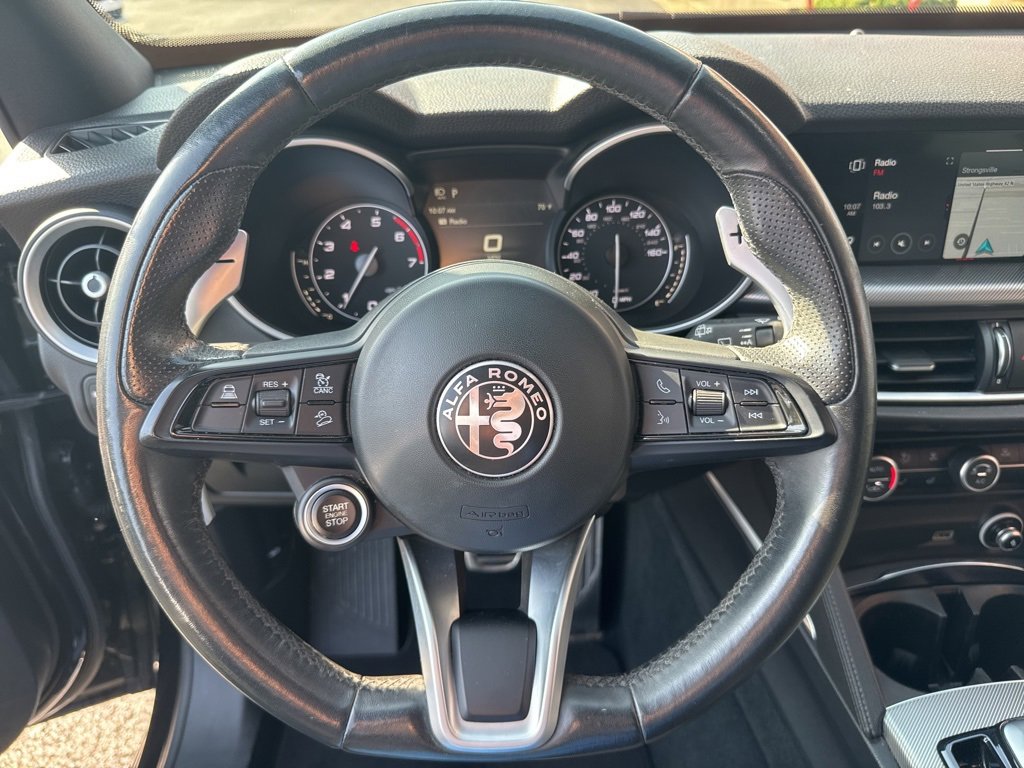 Used 2022 Alfa Romeo Stelvio Veloce image 29