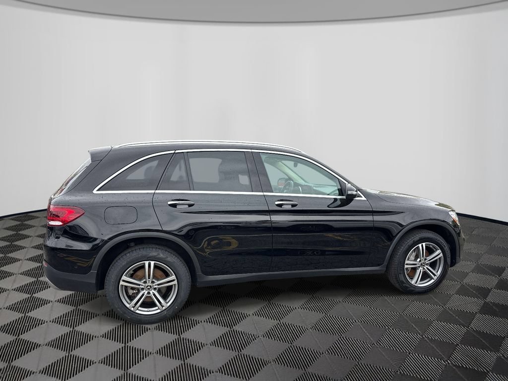 Used 2021 Mercedes-Benz GLC 300 4MATIC image 6