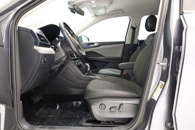 Used 2024 Volkswagen Taos SE FWD image 13