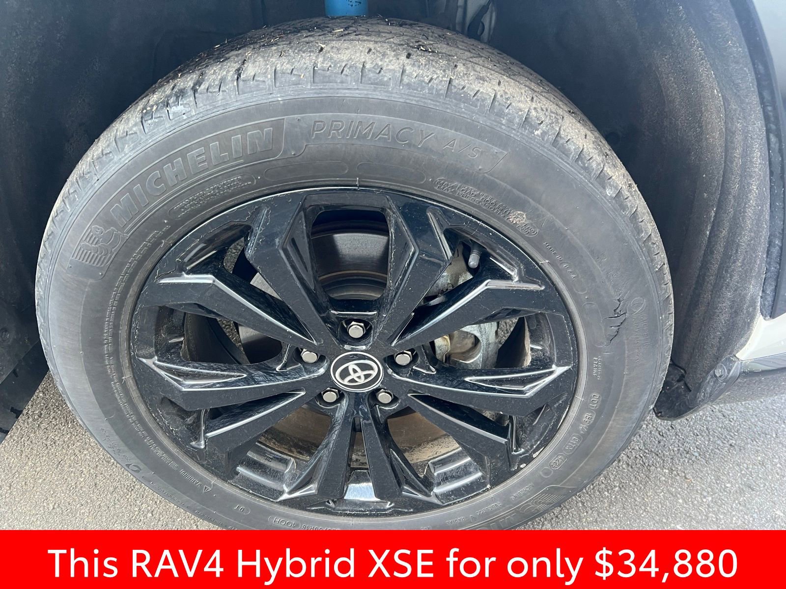 Used 2024 Toyota RAV4 XSE image 36