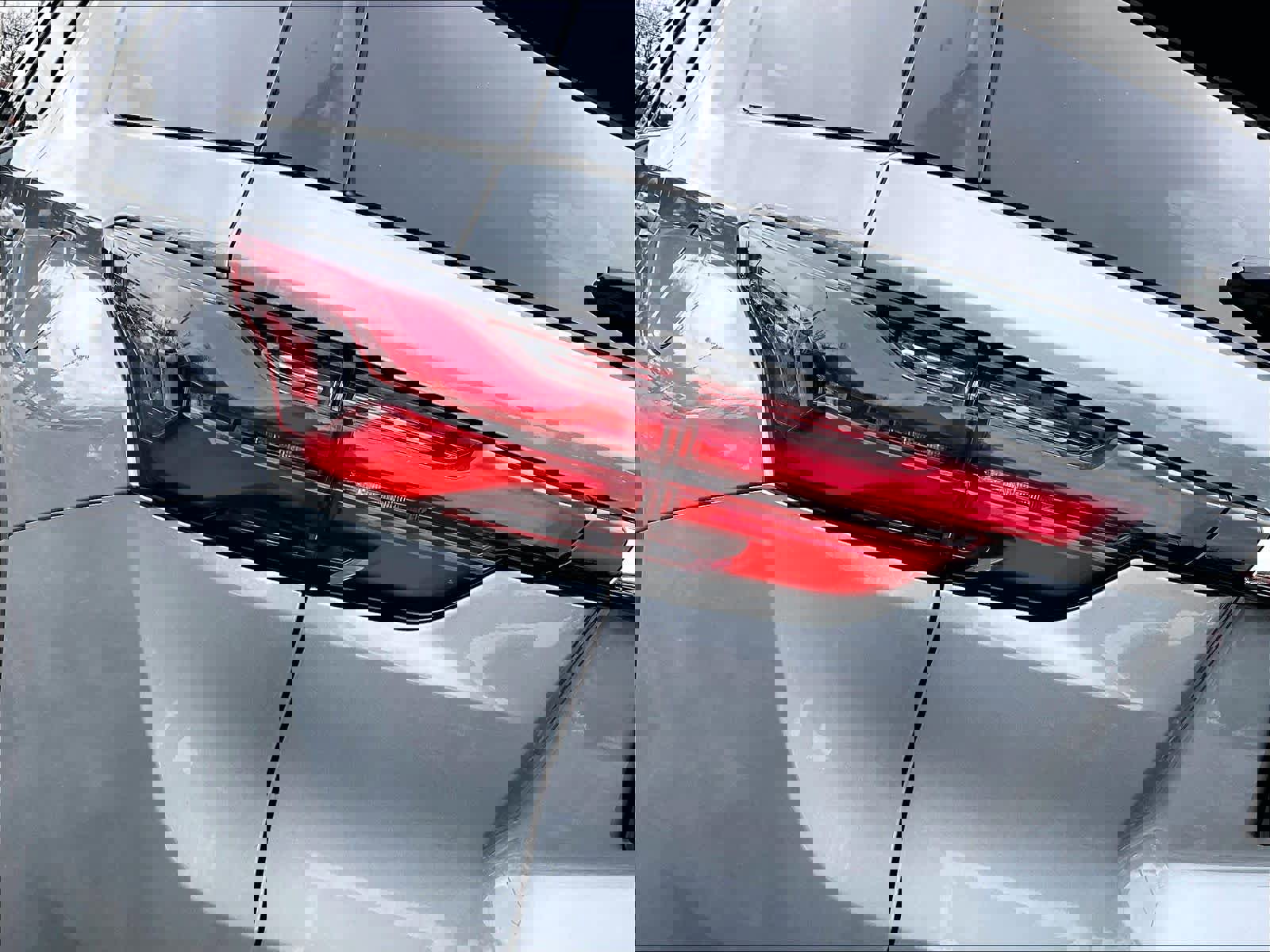 Used 2023 Chevrolet Traverse LT image 35