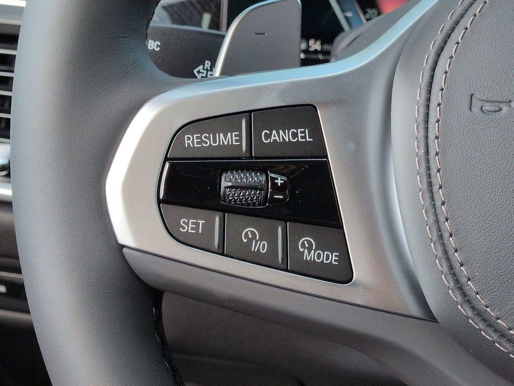 New 2026 BMW X5 xDrive50e w/ M Sport Package image 25