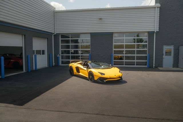 Used 2016 Lamborghini Aventador LP 750-4 Superveloce AWD/4WD image 27