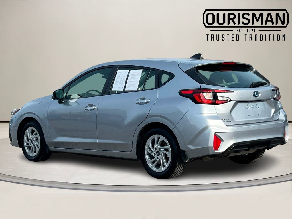 Certified 2025 Subaru Impreza 2.0i image 4