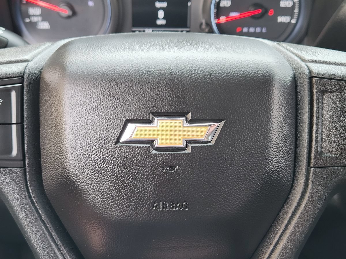 Used 2023 Chevrolet Silverado 1500 Custom AWD/4WD image 47