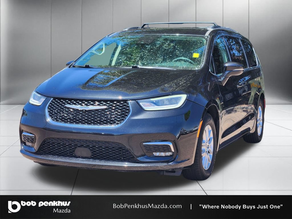 Used 2022 Chrysler Pacifica Touring-L FWD image 23