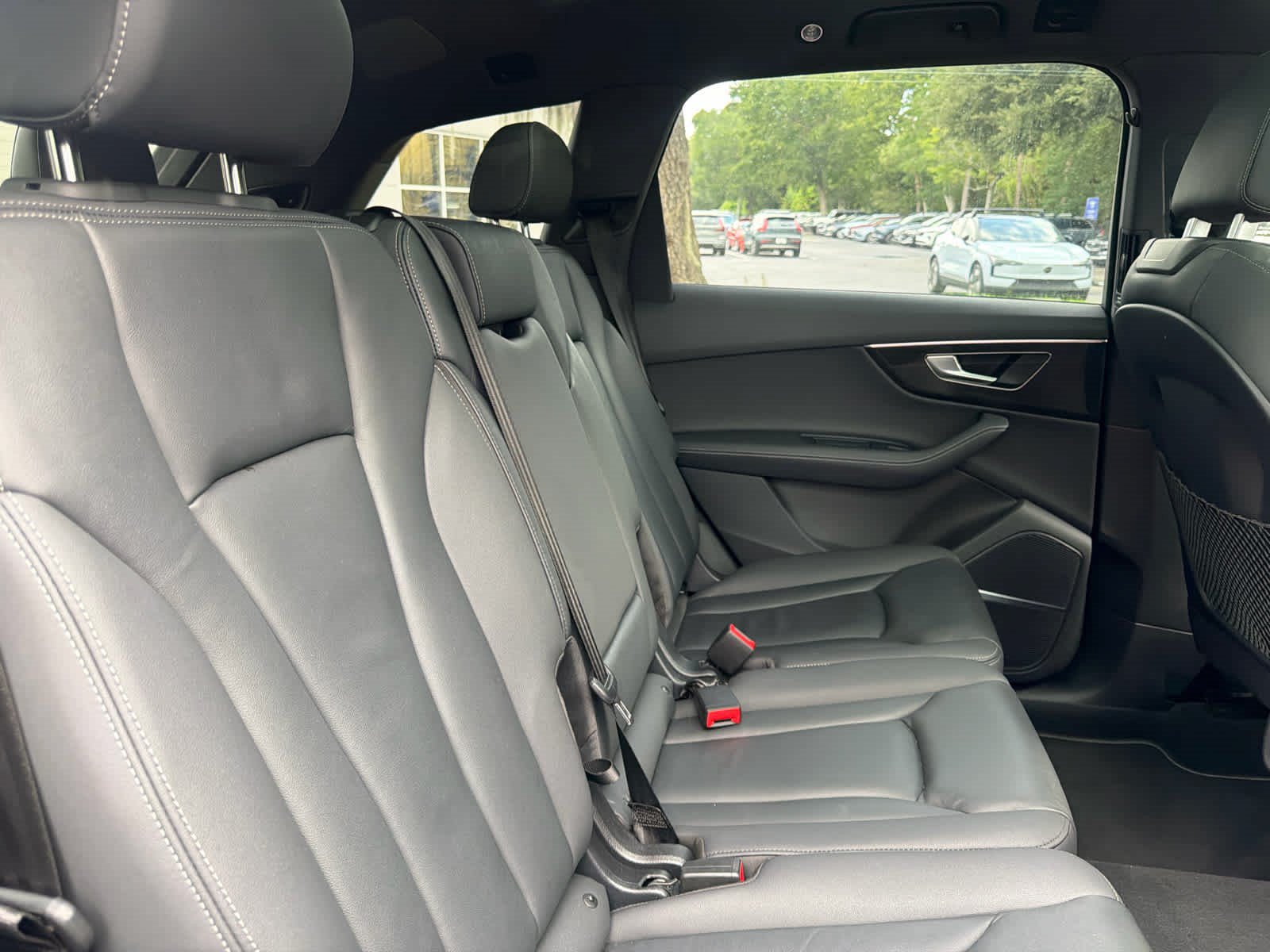 Used 2025 Audi Q7 3.0T Premium Plus AWD/4WD image 19