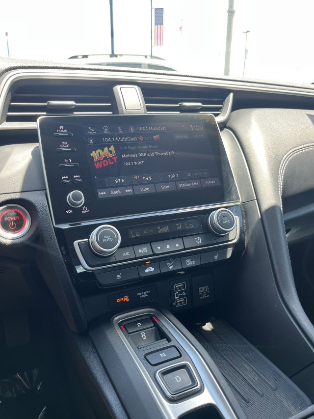 Used 2022 Honda Insight Touring image 17