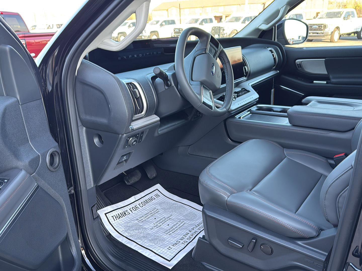 New 2025 Ford Expedition Max Active image 26