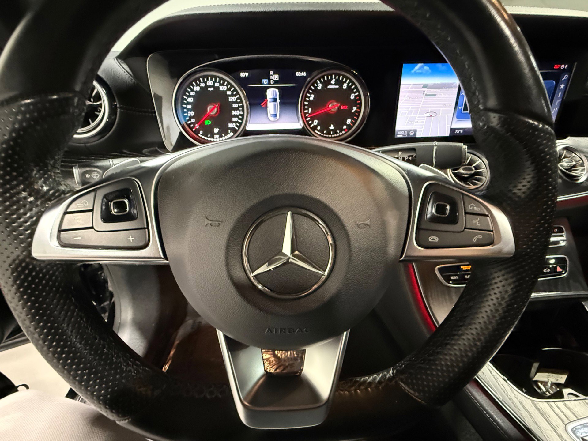 Used 2018 Mercedes-Benz E 400 4MATIC Coupe image 37