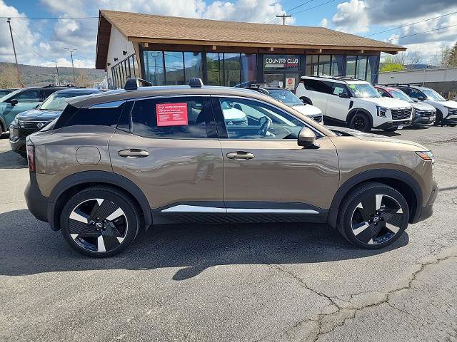 Certified 2025 Nissan Kicks SR image 9