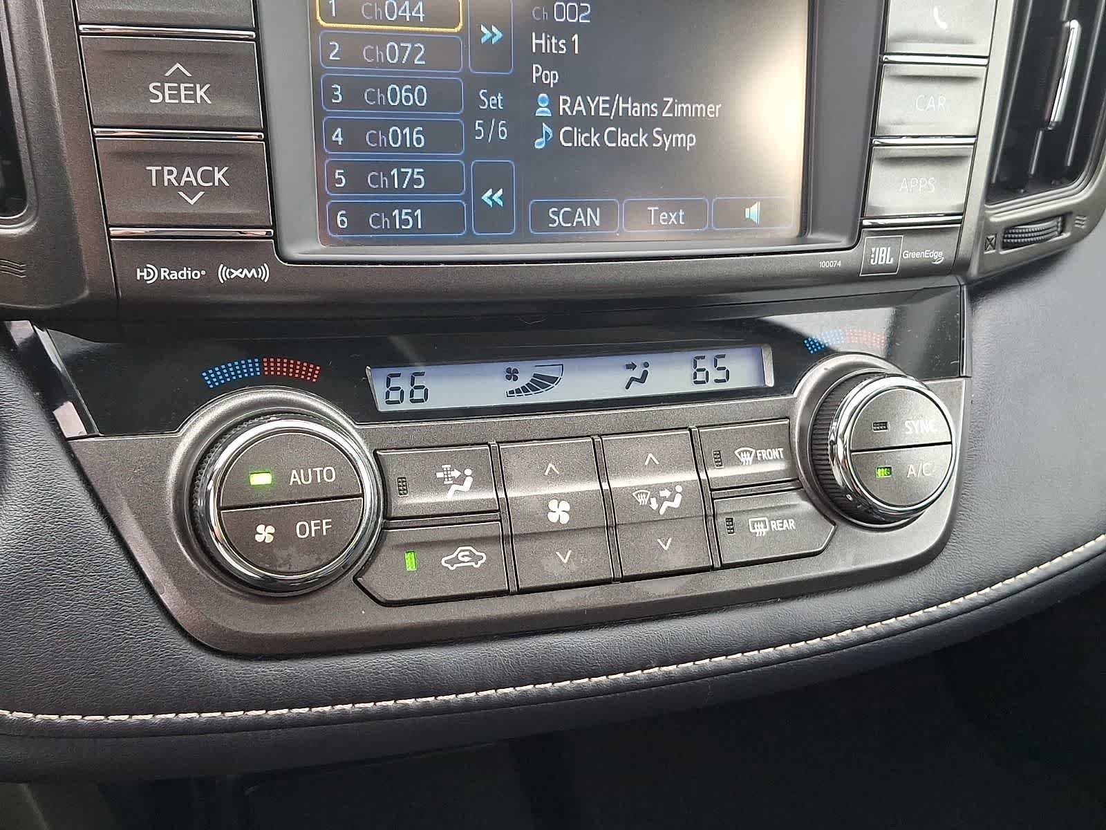 Used 2013 Toyota RAV4 Limited AWD/4WD image 18