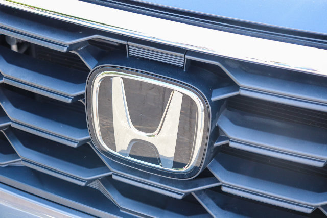 Used 2025 Honda Pilot EX-L image 5