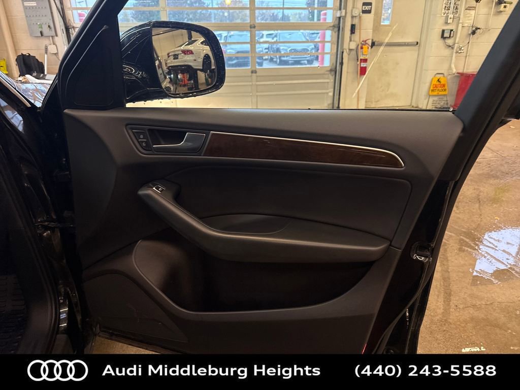 Used 2015 Audi Q5 2.0T Premium image 37