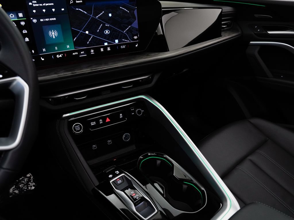 Certified 2025 Audi Q5 Premium w/ Premium Plus AWD/4WD image 18
