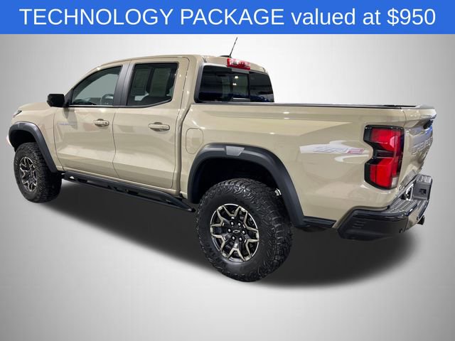 Used 2024 Chevrolet Colorado ZR2 w/ ZR2 Convenience Package III image 3