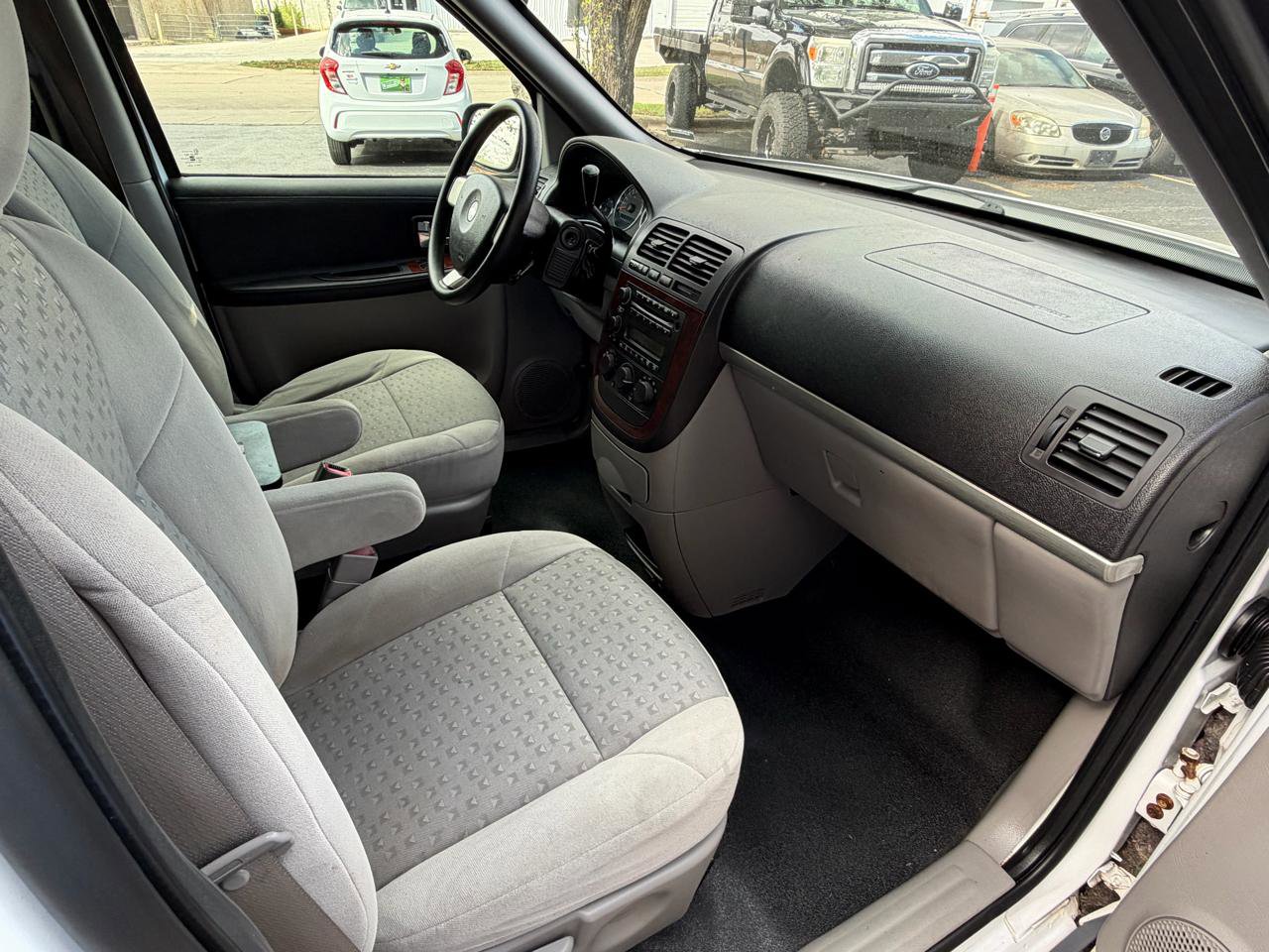 Used 2008 Chevrolet Uplander w/ Climate Package image 21