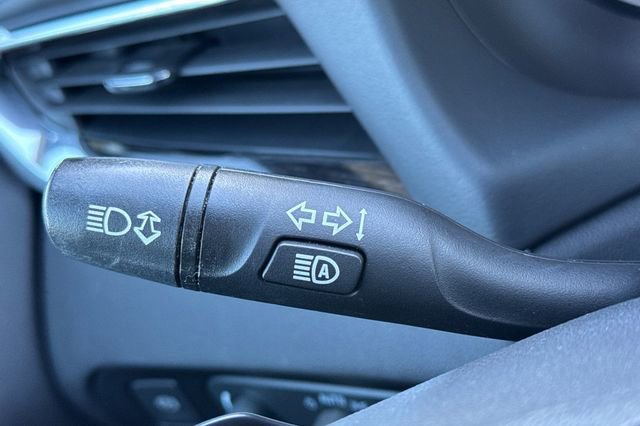 Used 2019 Buick Enclave Avenir w/ Avenir Technology Package image 39